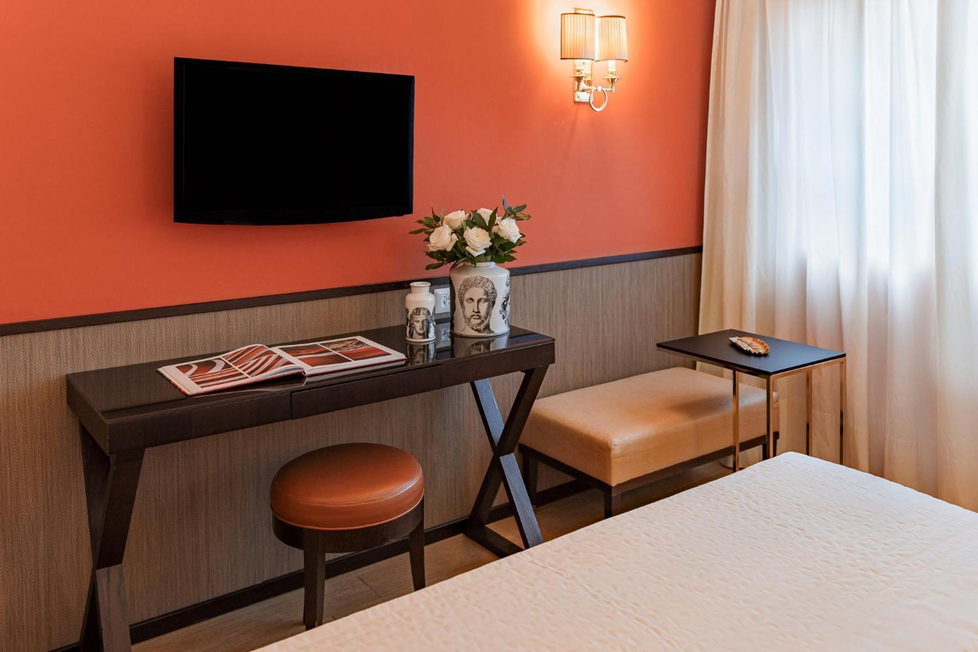 Starhotels Michelangelo Roma Esterno foto